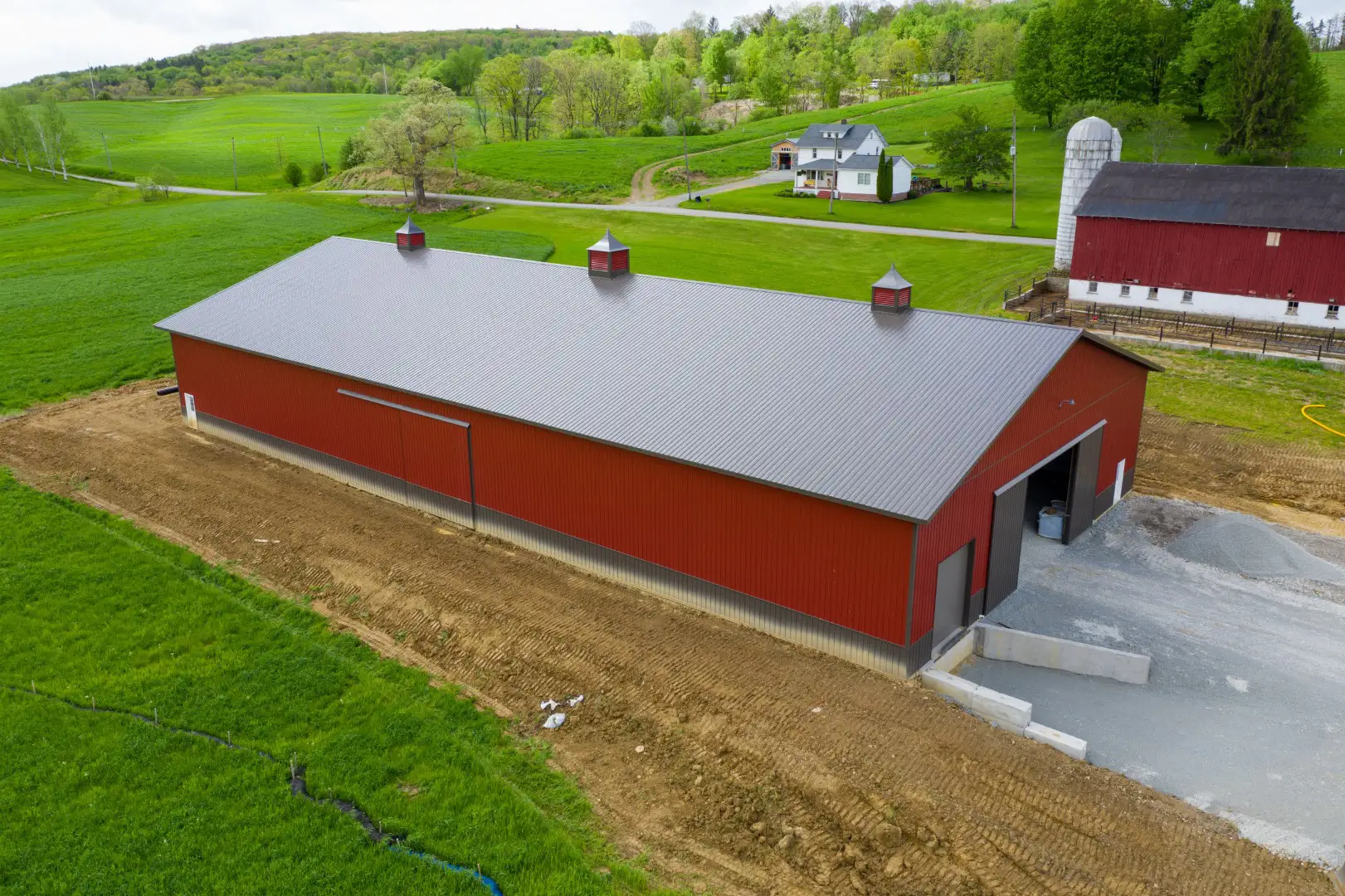 Pole Barn Builder in Paris, IL